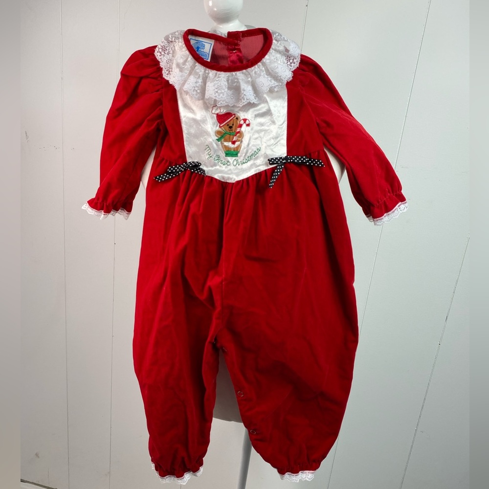 🛑SOLD🛑 Vintage Hickory Hill 24-months Red Romper Suit My First Christmas